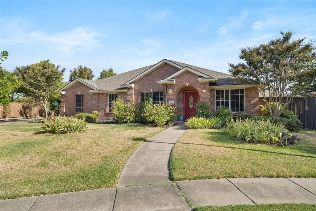 7005 Travelers Crossing, Rowlett