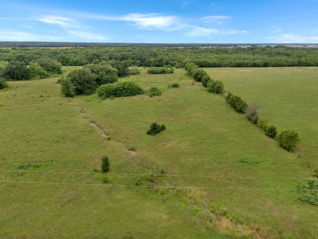 Tract 7 County Road 2158, Cooper