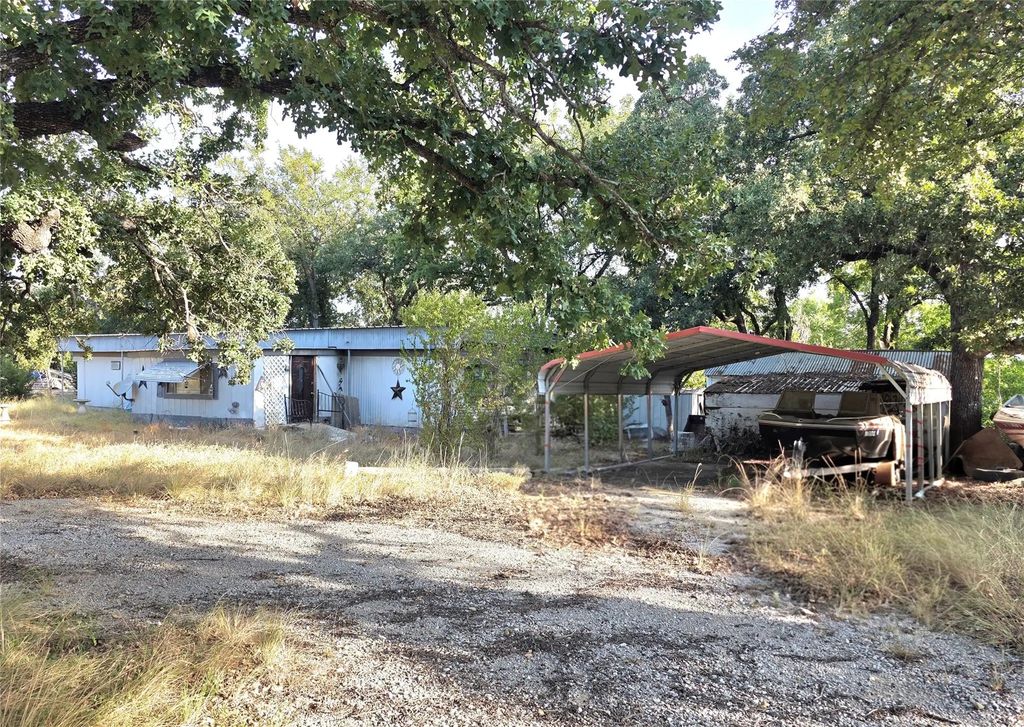 8102 County Road 609, Brownwood