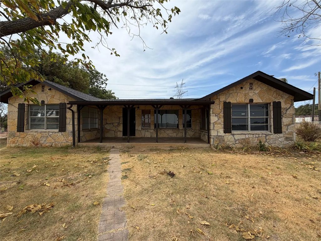 177 County Road, Poolville