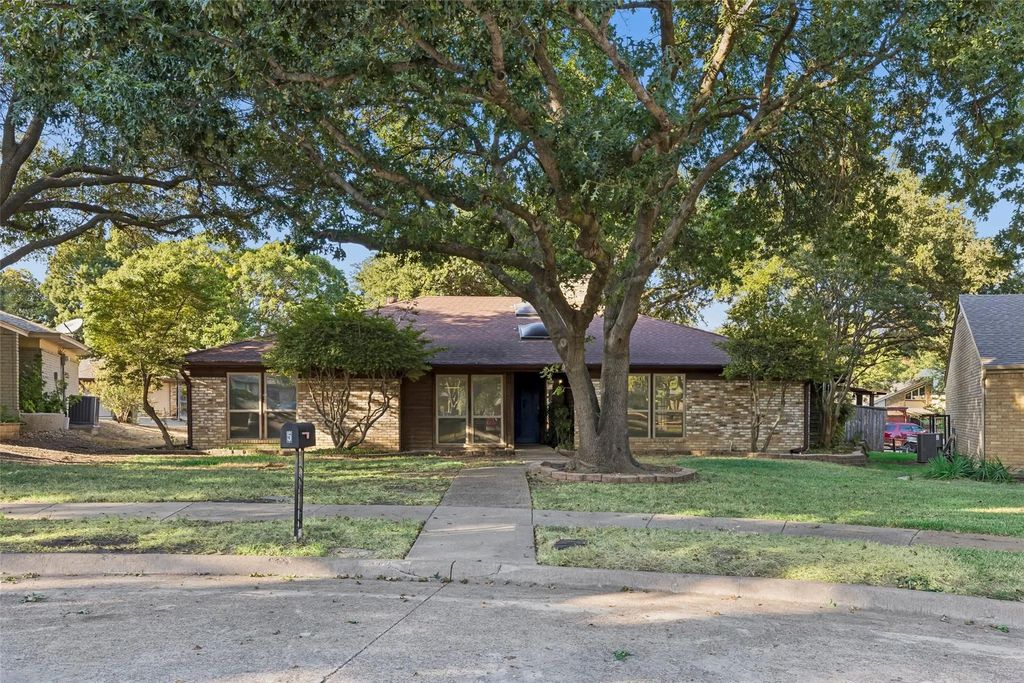 5 Shannon Court, Richardson