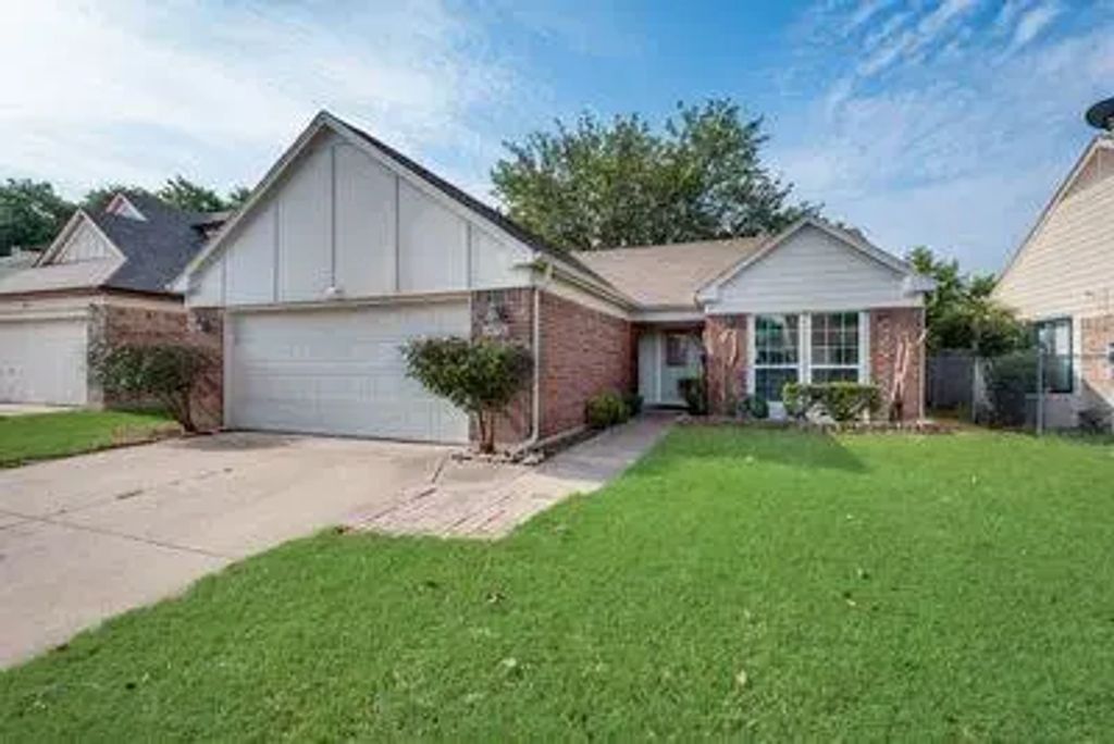 3720 River Birch Road, Fort Worth
