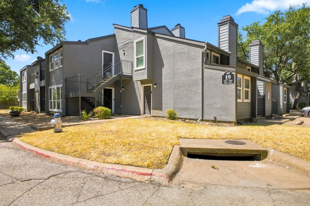 9696 Walnut Street 1902, Dallas