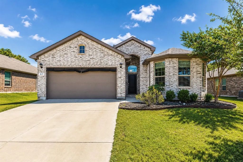 517 Redding Drive, Saginaw