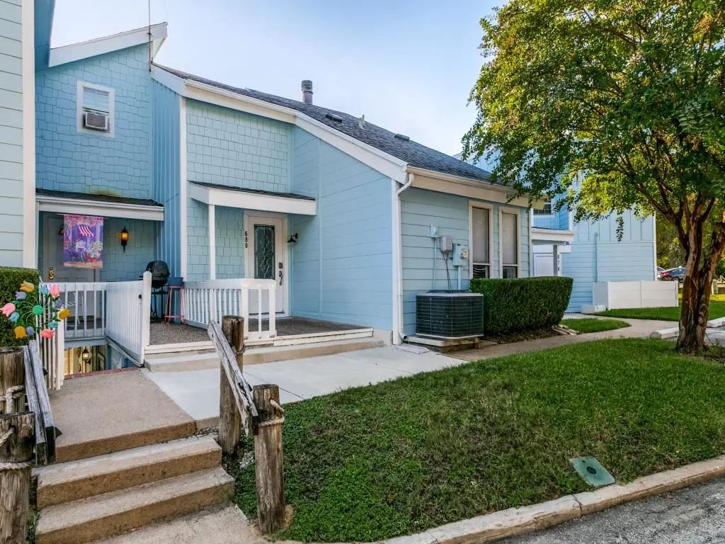 680 Harbor Drive, Azle