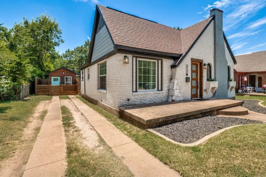 2744 Catherine Street, Dallas