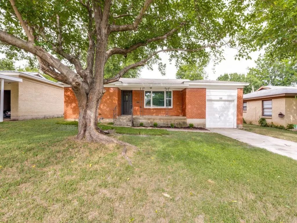 508 Crandle Drive, White Settlement