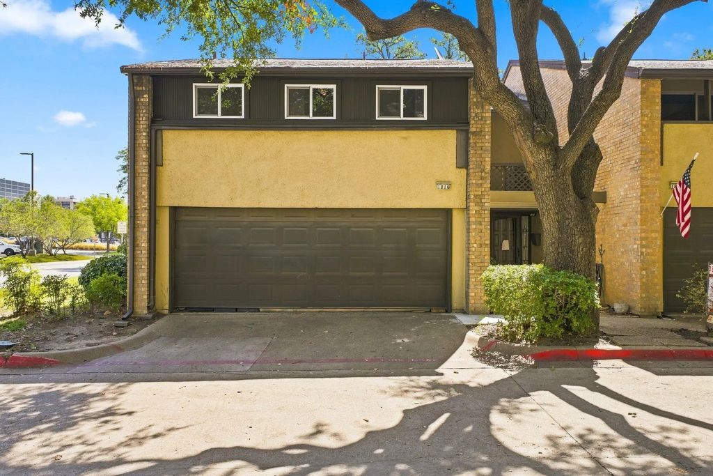 1816 Mojave Place, Irving