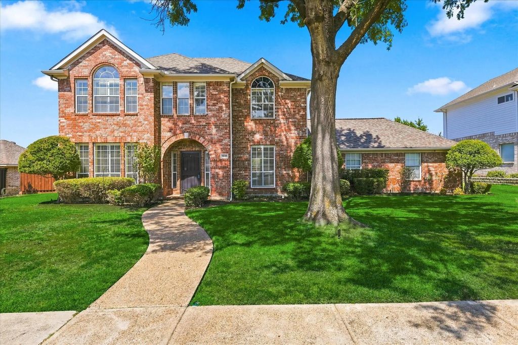 1221 Tralee Lane, Garland