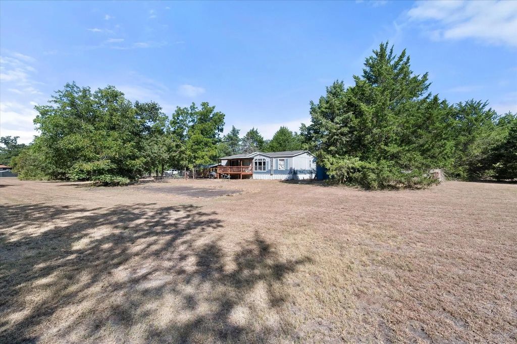 605 Se County Road 3124c, Corsicana