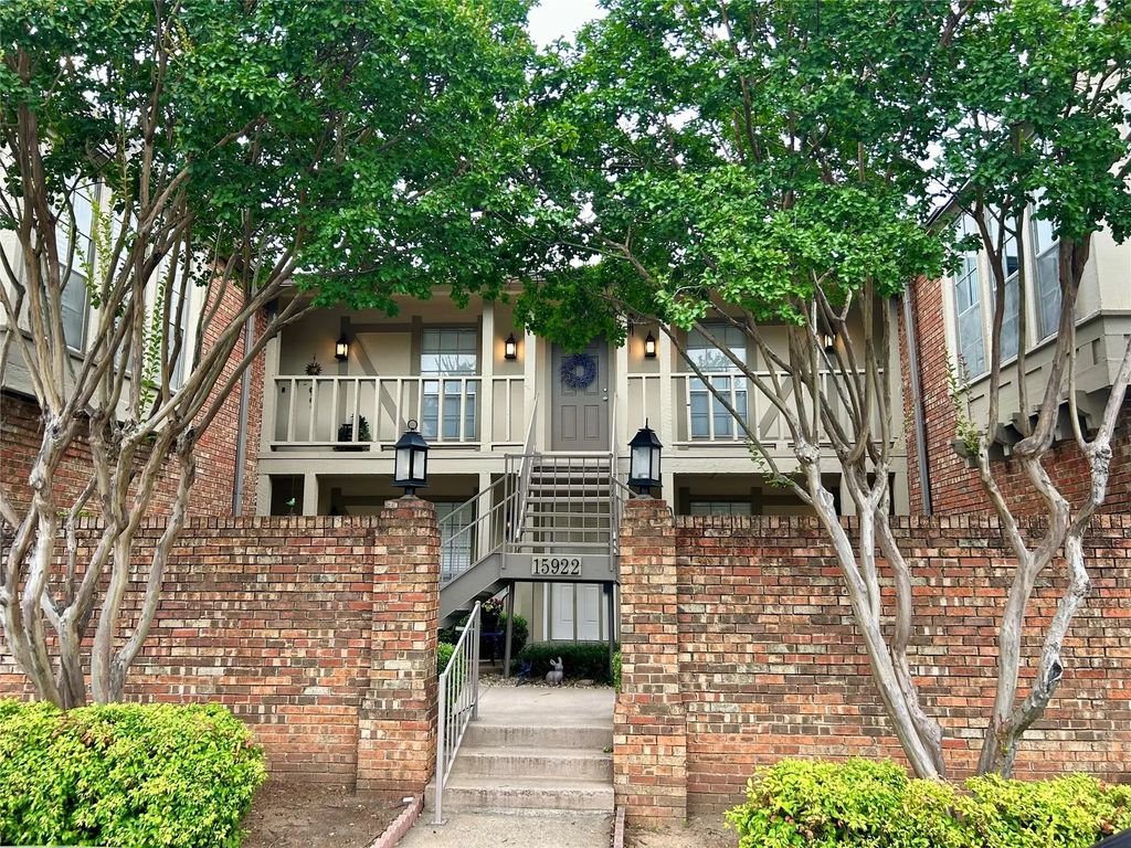 15922 Stillwood Street 1074, Dallas
