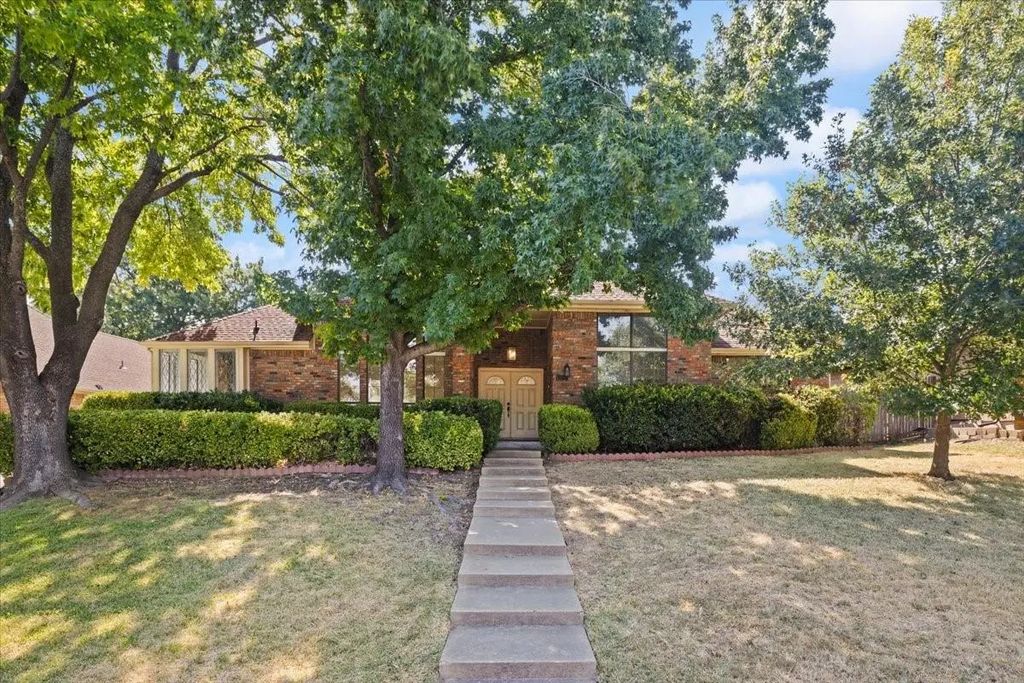 3637 Bluegrass Drive, Grand Prairie