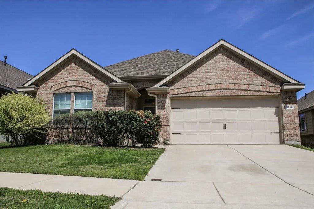 5716 Balmorhea Drive, Denton