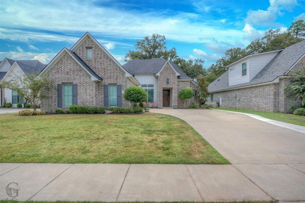 142 St Andrews Lane, Benton