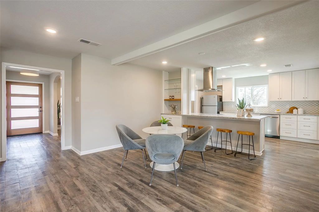 6940 Bal Lake Drive, Fort Worth