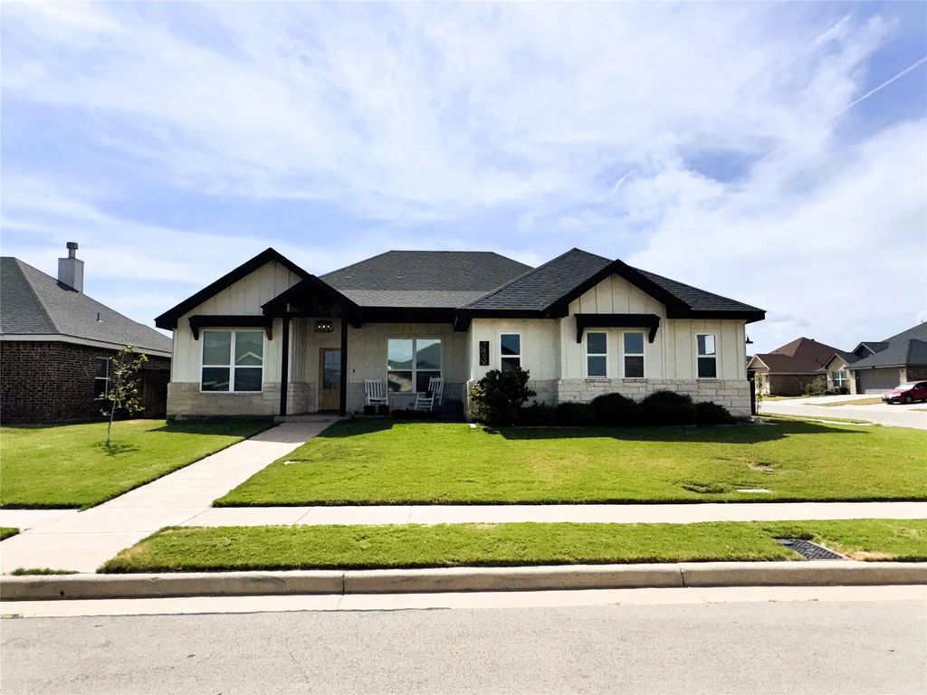 7402 Big Country Way, Abilene