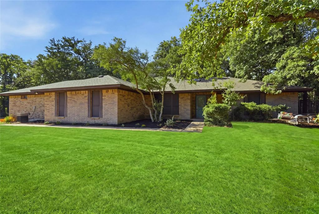 104 Murls Lake Road, Weatherford