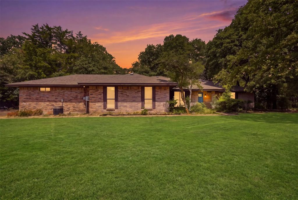 104 Murls Lake Road, Weatherford