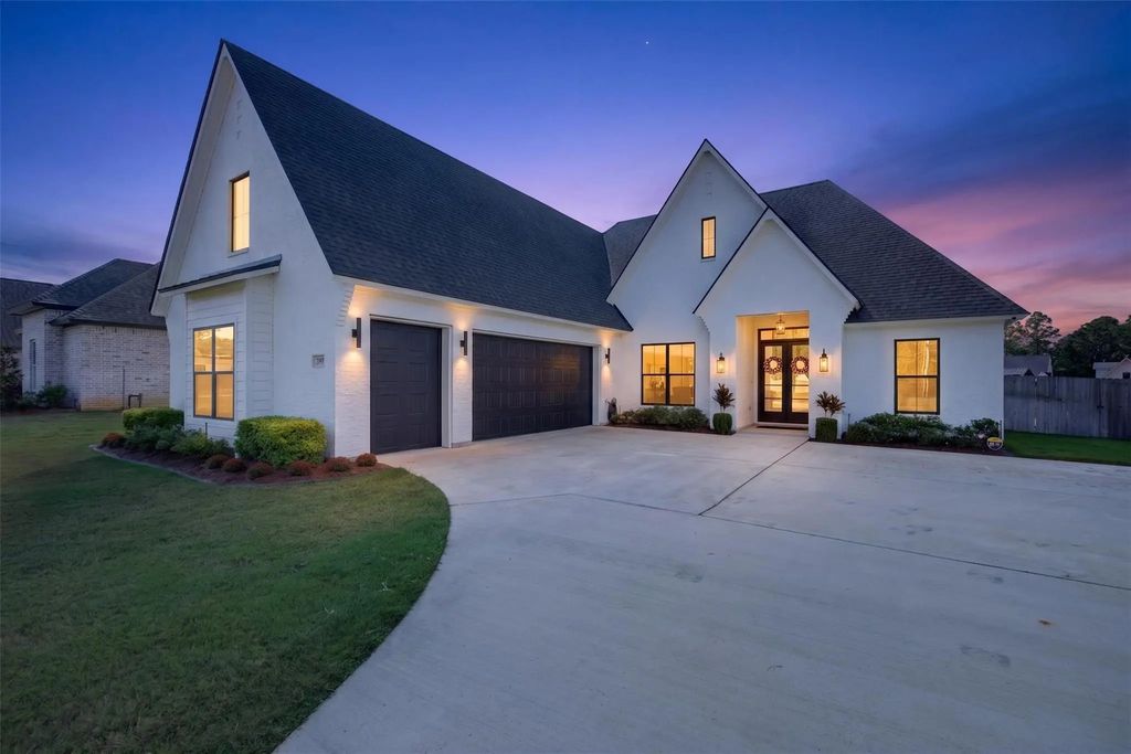 397 Newburn Lane, Shreveport