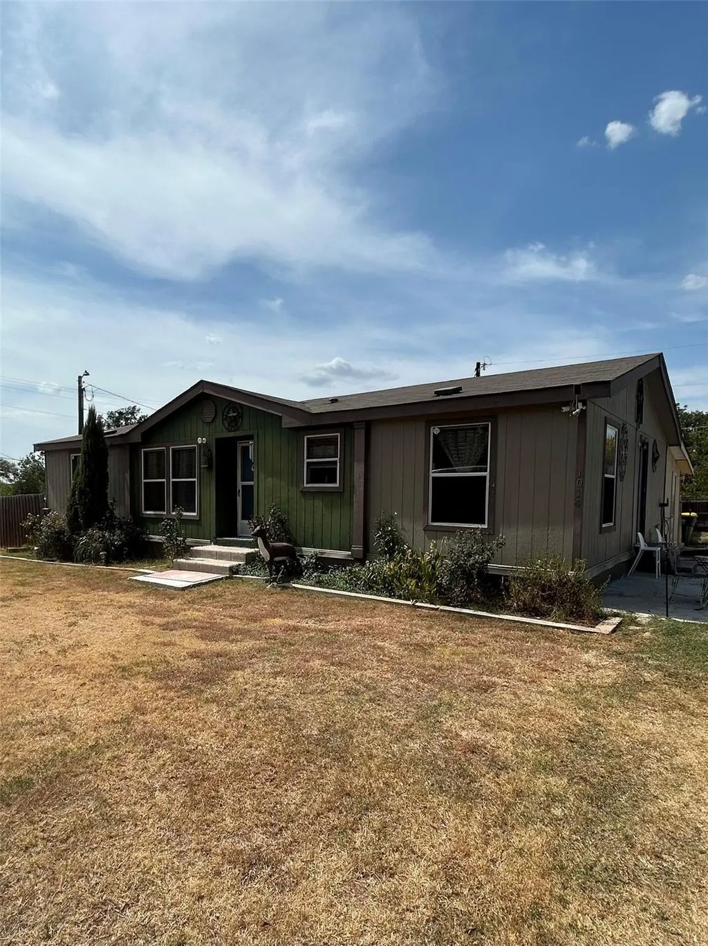 1014 Flamingo Road, Granbury