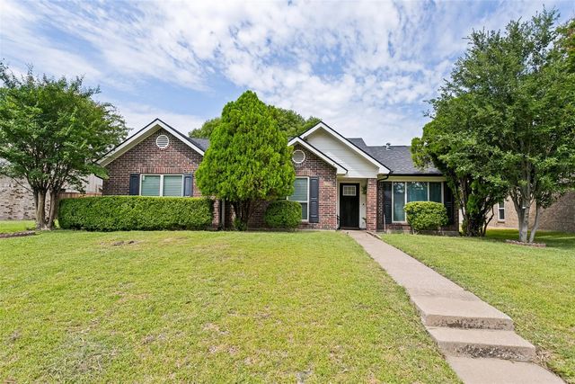 6823 Sharps Drive, Plano