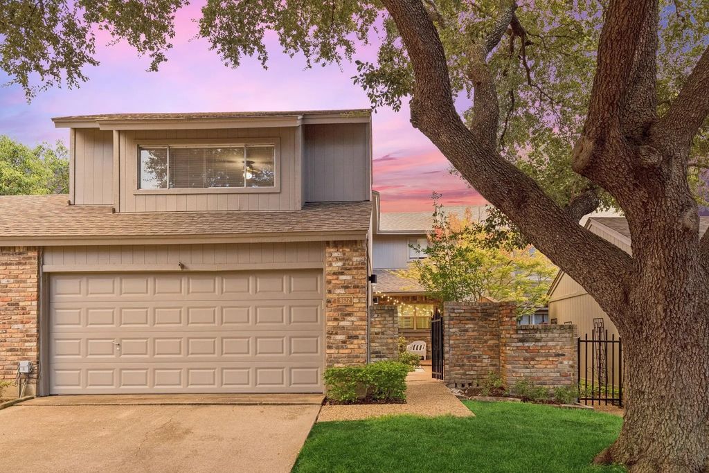 9622 Highland View Drive, Dallas