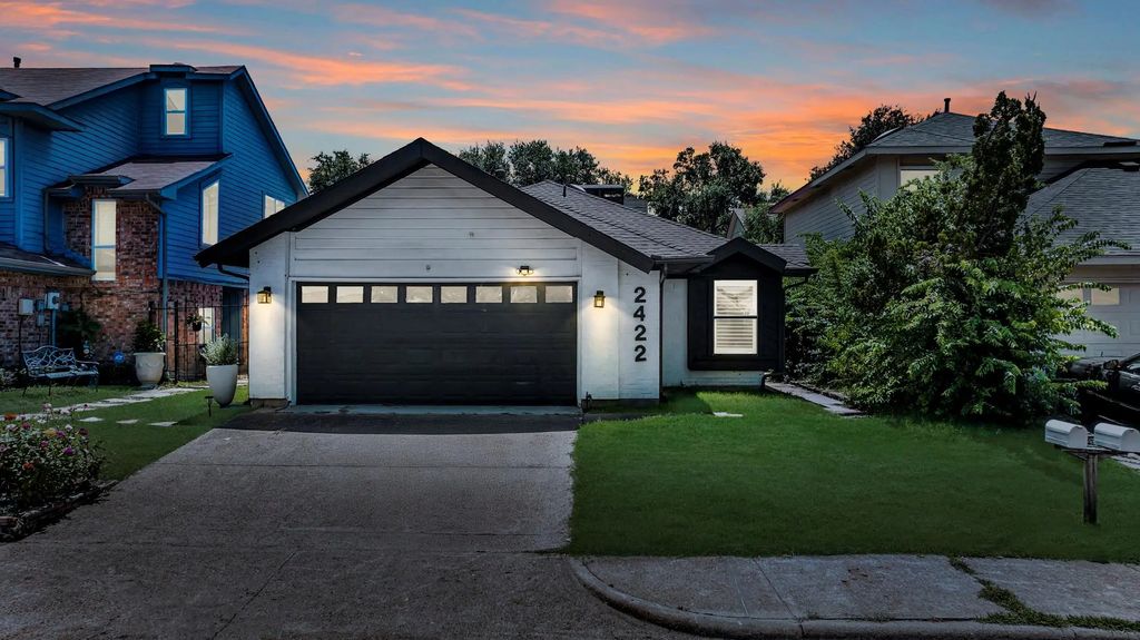 2422 Libra Drive, Garland