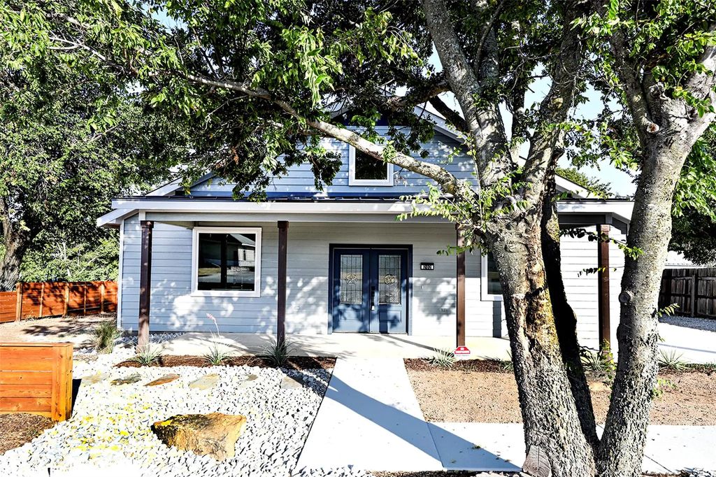 202 Strong Street, Bowie