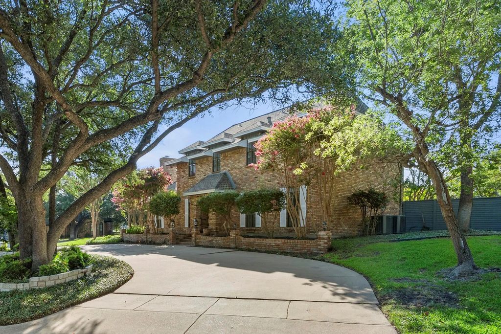 4351 Bullfinch Court, Fort Worth