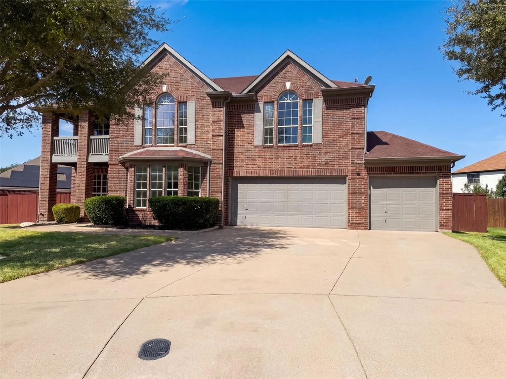 1402 Stone Oak Court, Cedar Hill