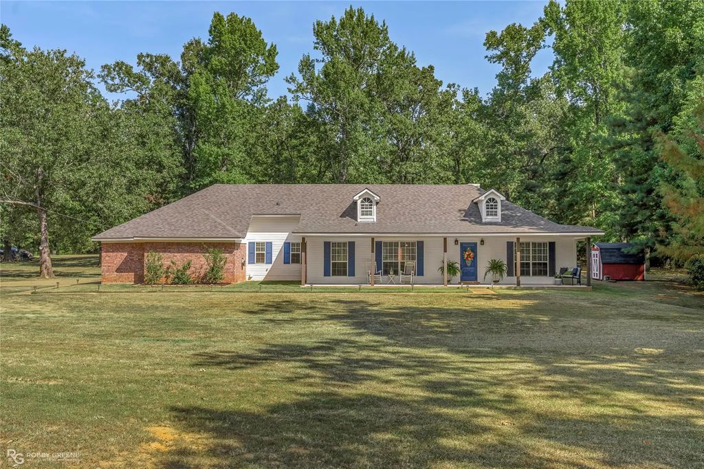 1139 Highway 162, Benton