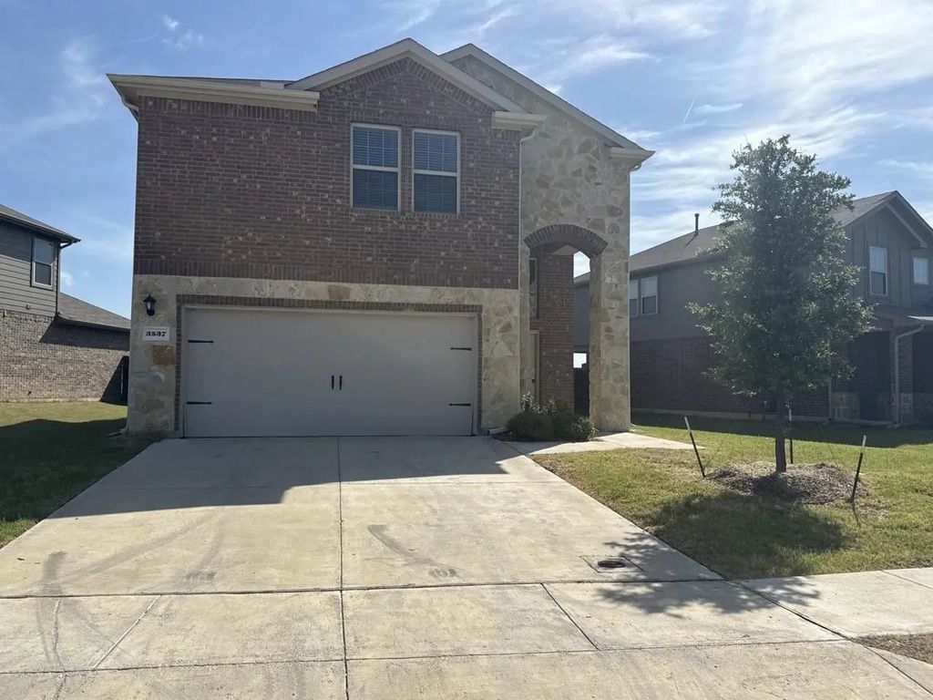 3537 Mildren Bend, Crandall