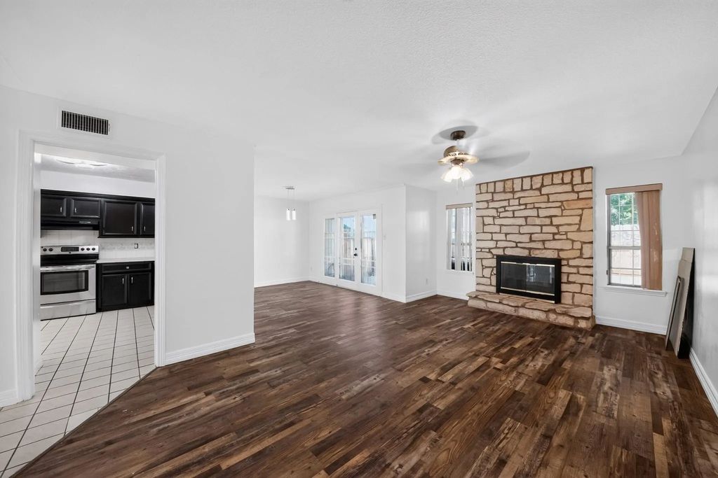 7335 Antoine Drive, Houston