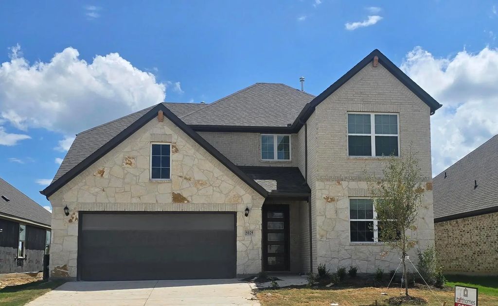 4017 Warhol Way, Royse City