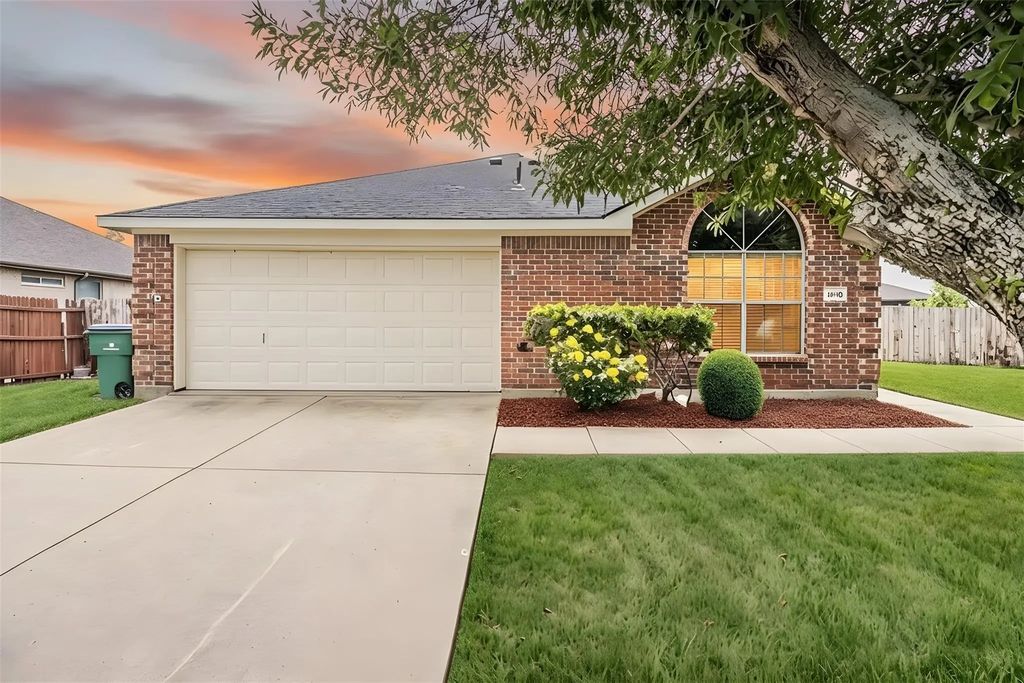 1070 Mellanie Lane, Celina