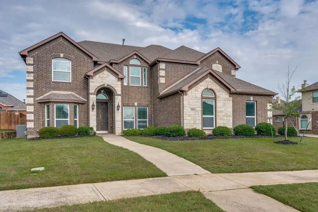 233 Chappellet Street, Kennedale