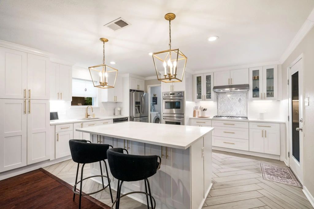 2711 Alco Avenue, Dallas