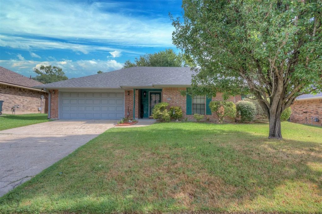 9335 Lytham Drive, Shreveport