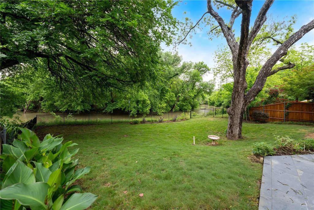 981 Parker Drive, Coppell