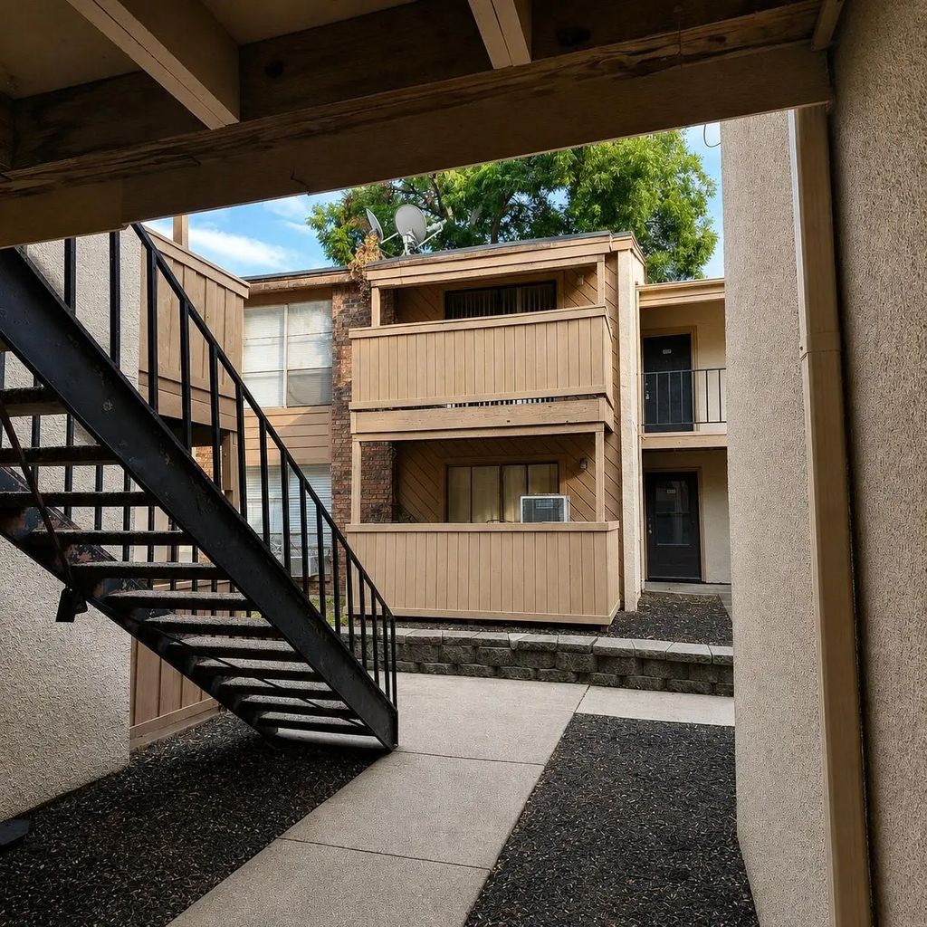 8110 Skillman Street 1002, Dallas