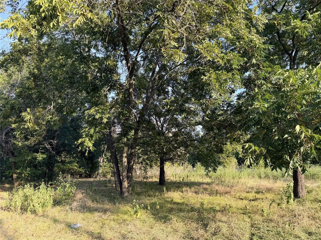 111 E Rob Avenue, Corsicana