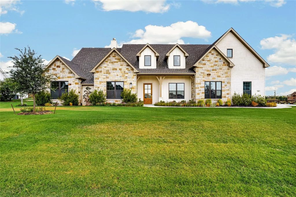 3201 Dakota Drive, Northlake