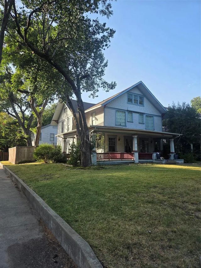 5003 Victor Street, Dallas