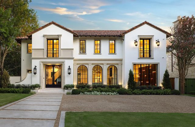 4401 Arcady Avenue, Highland Park