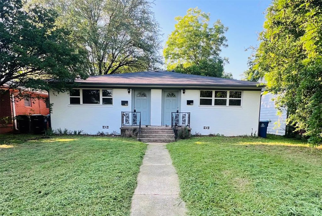 927 W Morton Street, Denison