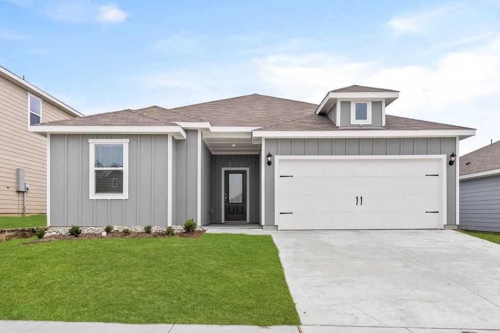 1309 Wind Drift Way, Fort Worth