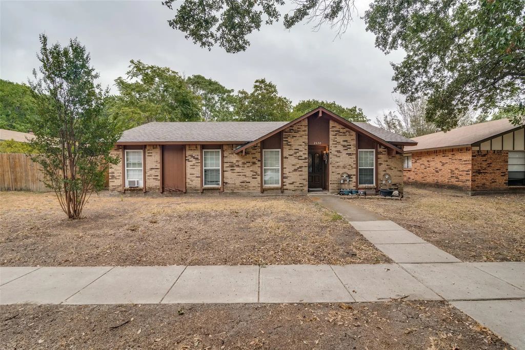 2630 Dove Meadow Drive, Garland