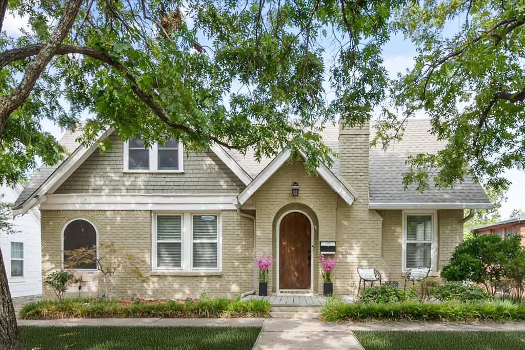 2620 S Adams Street, Fort Worth