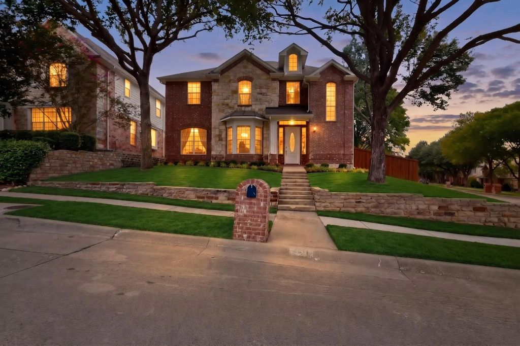 4433 Courtney Lane, Richardson