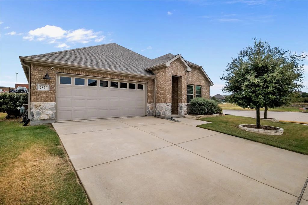 2820 Field Street, Celina